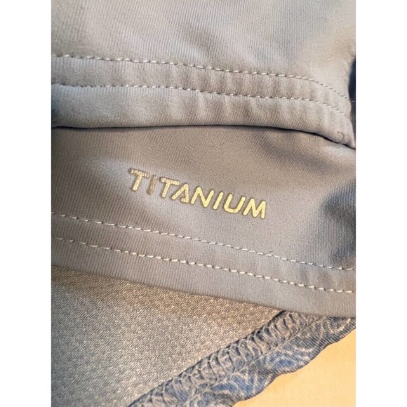 Columbia Womens Tank Top Shirt Blue Sleeveless Crew Neck Built In Bra Stretch XL - Picture 7 of 8